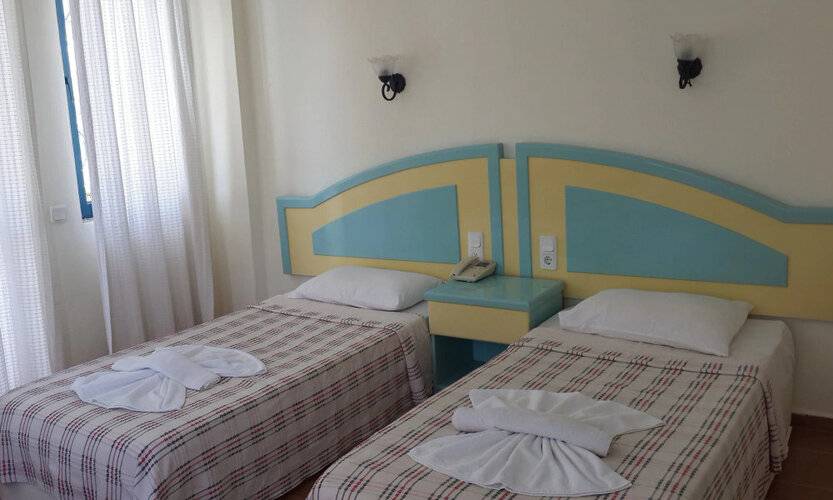 Bezay Hotel
