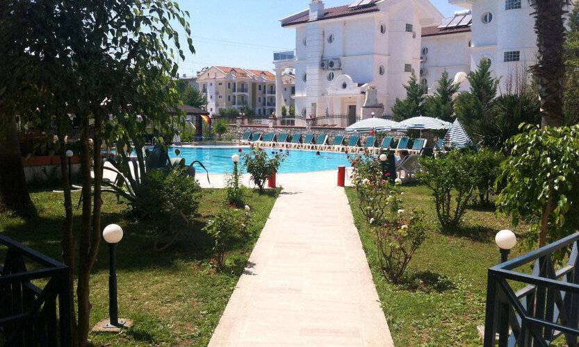 Bezay Hotel