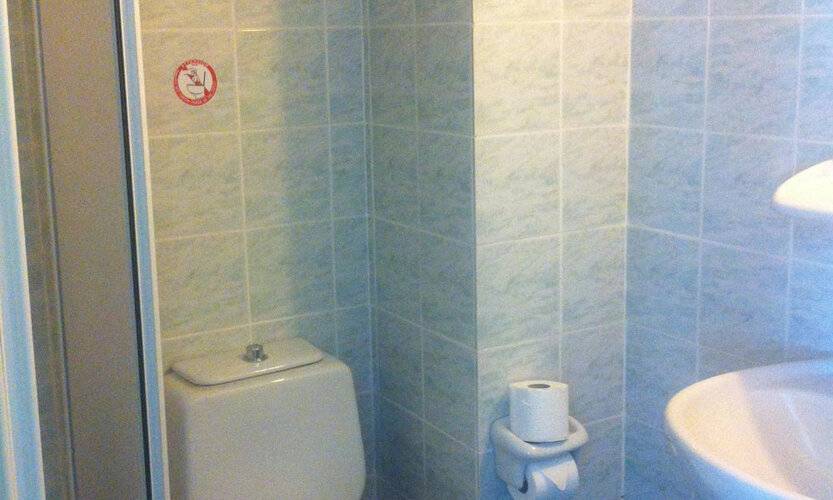 Bezay Hotel