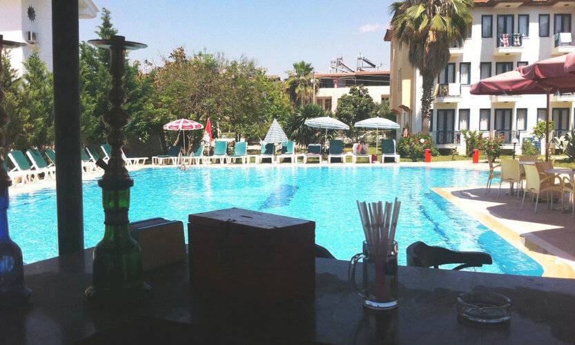 Bezay Hotel