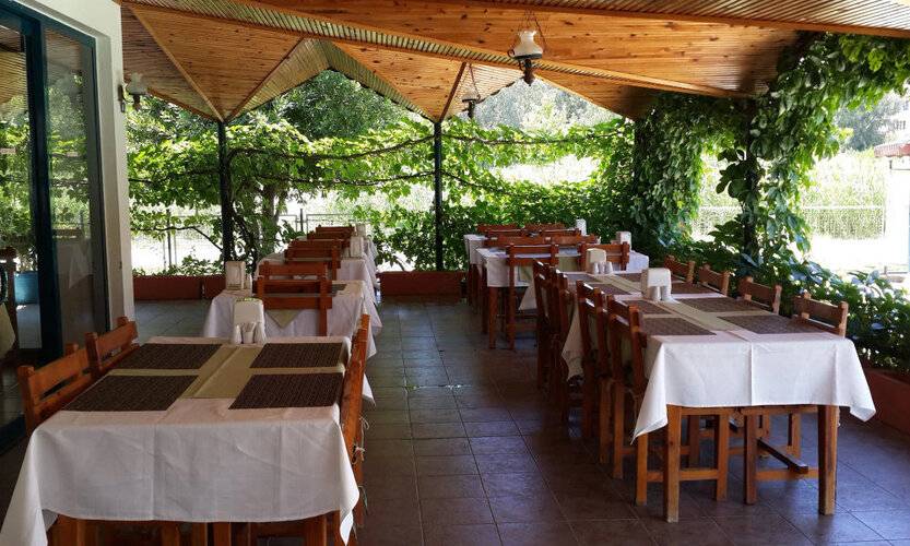 Bezay Hotel