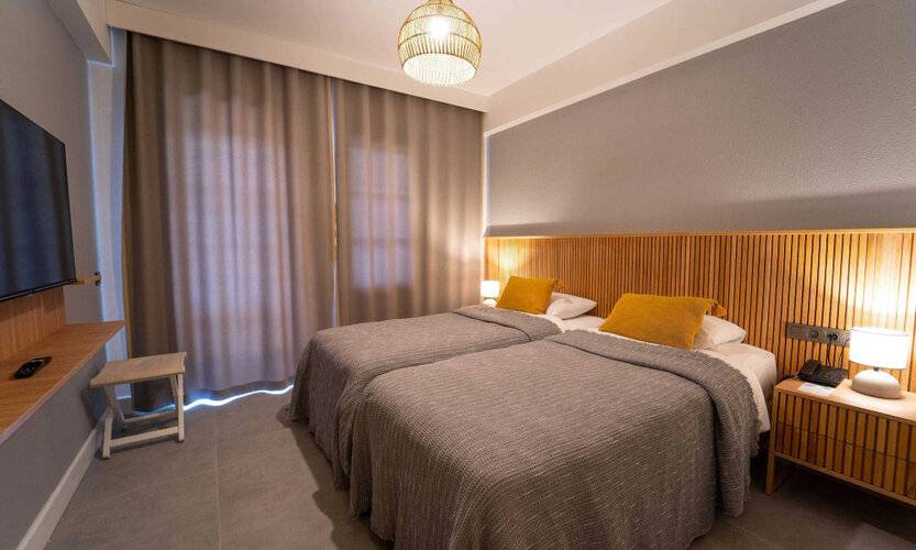 Hotel Club-E