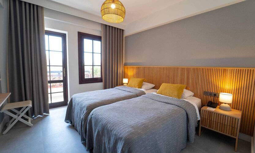 Hotel Club-E