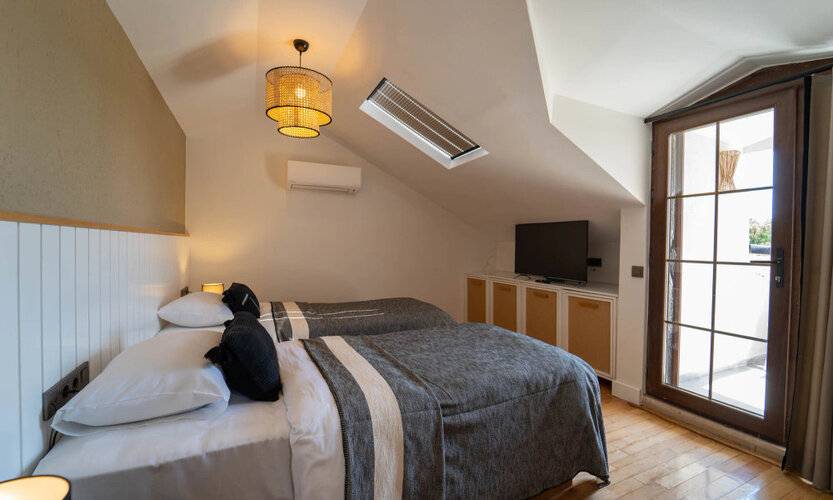 Hotel Club-E