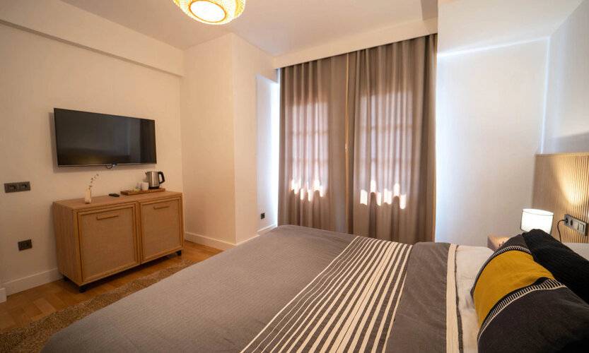 Hotel Club-E