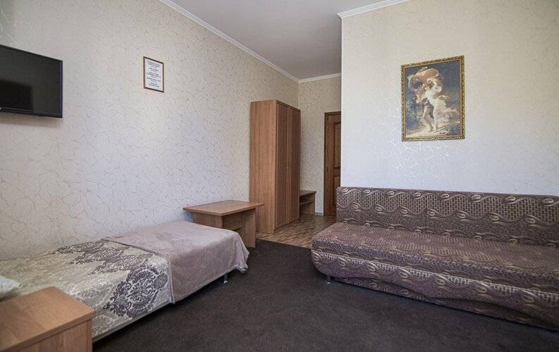 Приветливый Дворик