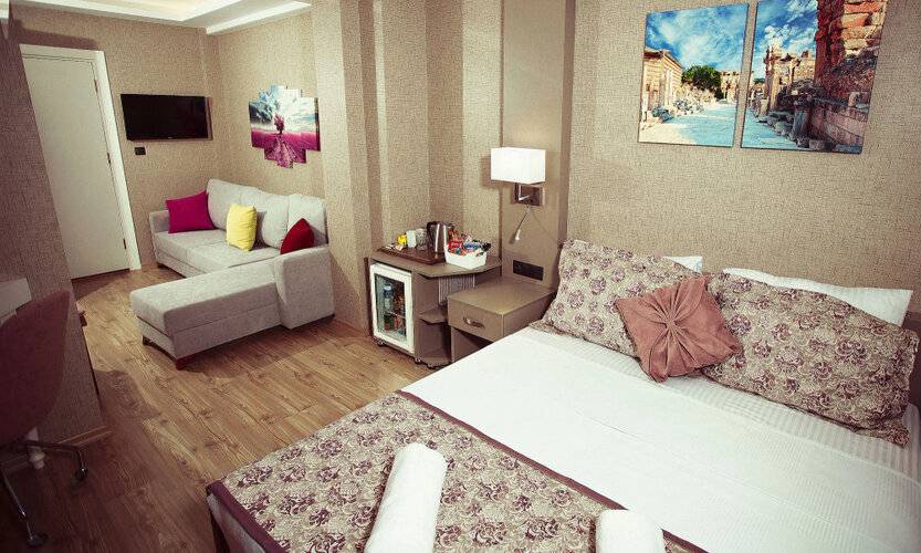 Hotel Iz