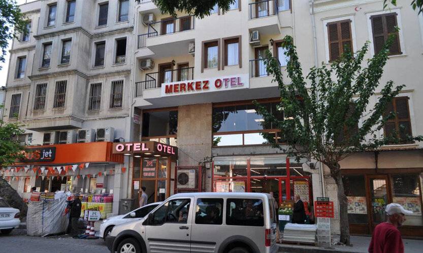Merkez Otel