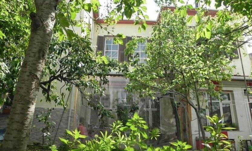 Lotus Garden Hostel Izmir