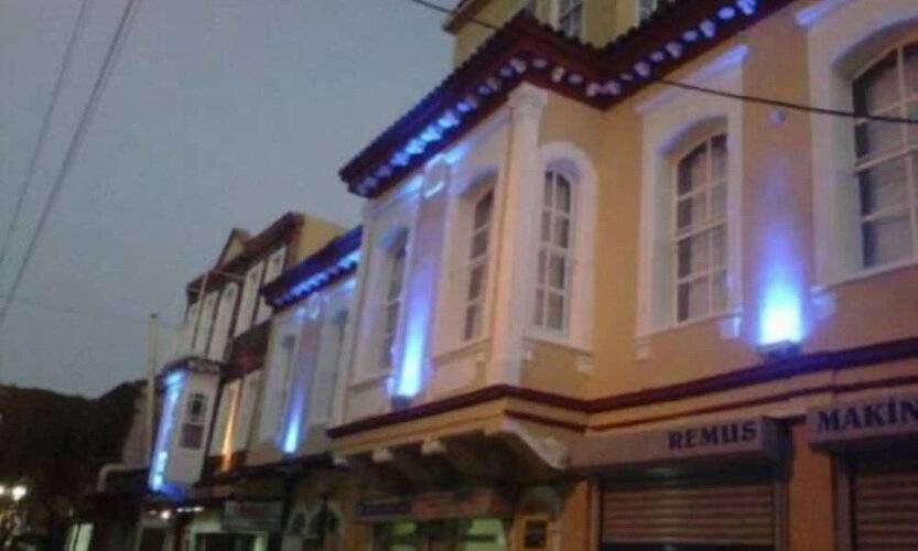 Antikhan Hotel