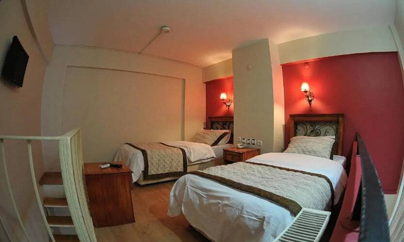 Antikhan Hotel