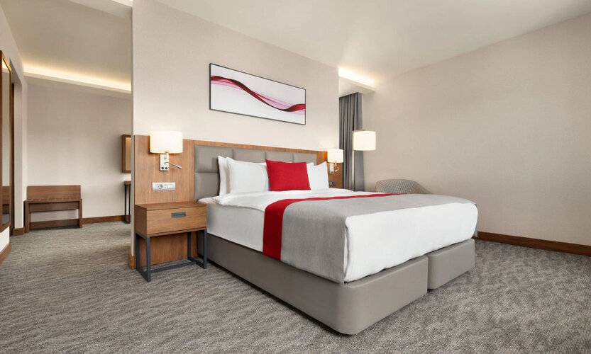 Ramada By Wyndham Izmir Aliaga