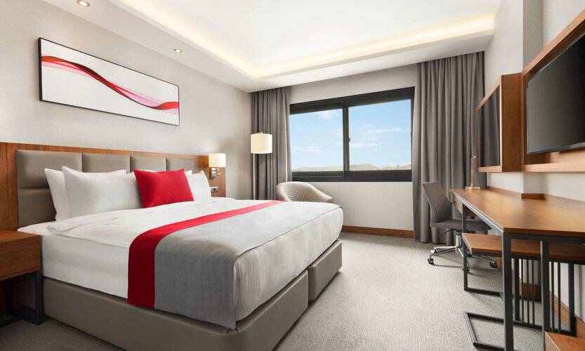 Ramada By Wyndham Izmir Aliaga
