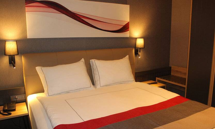 Ramada By Wyndham Tire