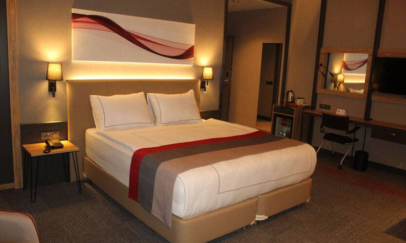 Ramada By Wyndham Tire