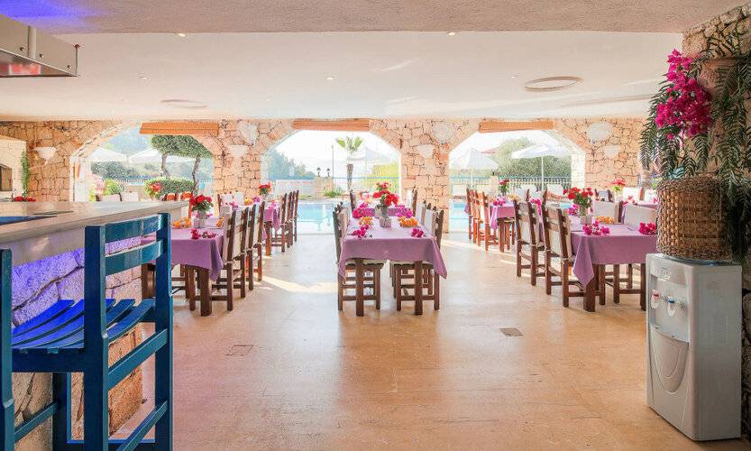 Amphora Hotel