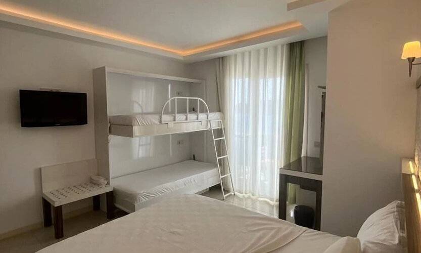 Kas Maki Hotel
