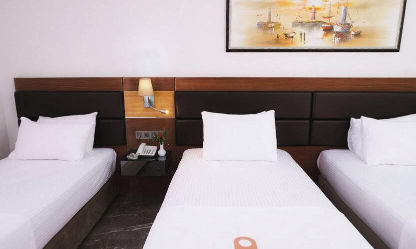 Armis Hotel
