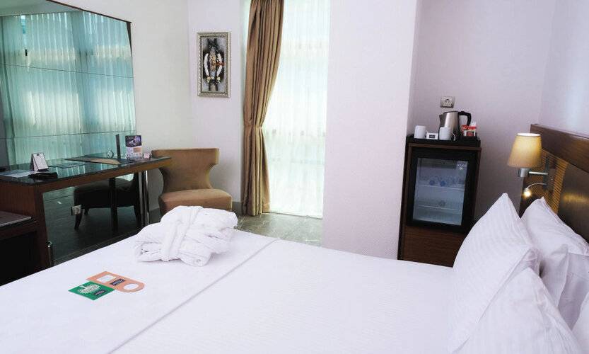 Armis Hotel