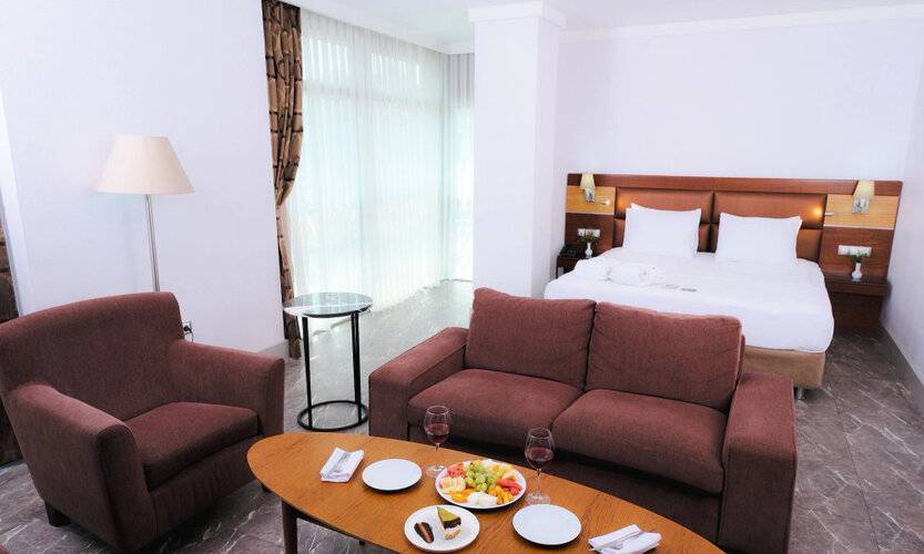 Armis Hotel