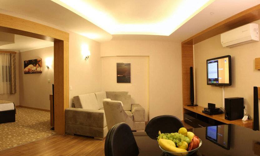Grand Zeybek Hotel