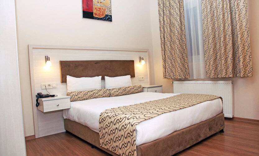Grand Zeybek Hotel