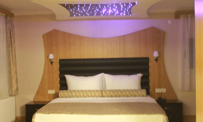 Grand Zeybek Hotel