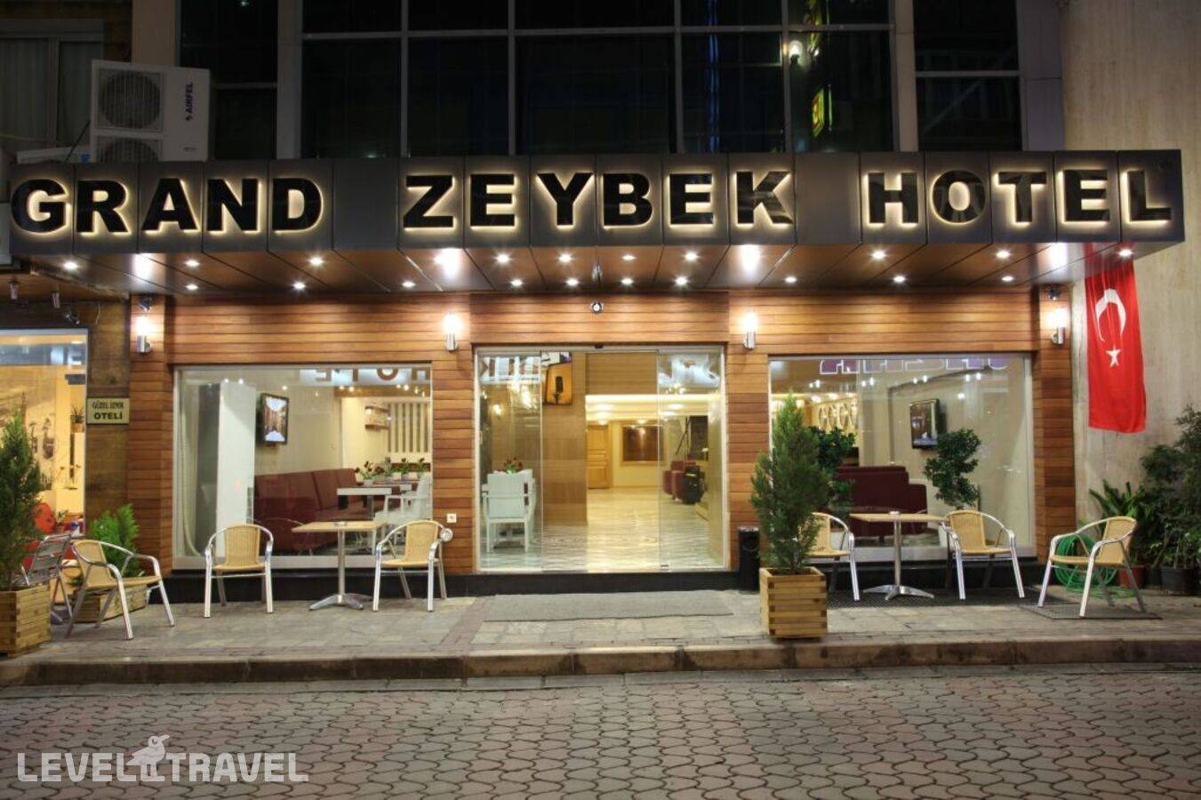 фотографии отеля Grand Zeybek Hotel в Турция(Измир) - фото №1
