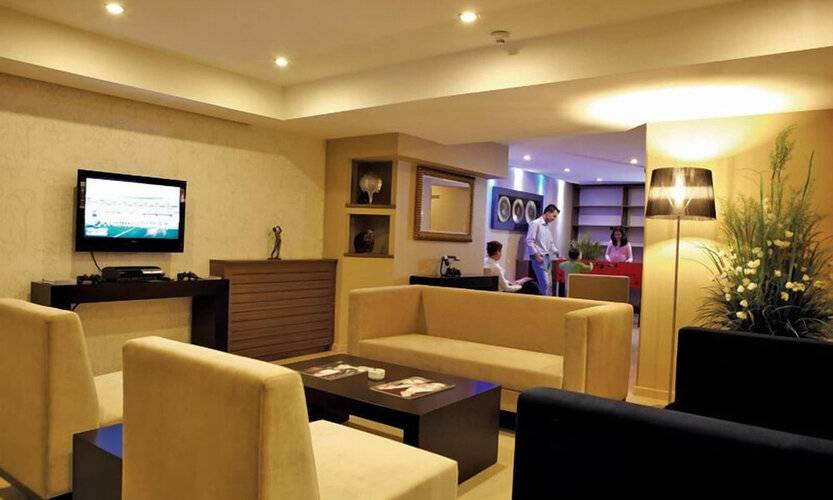 Susuzlu Hotel