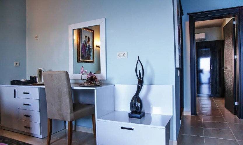 Sunset Villa Hotel