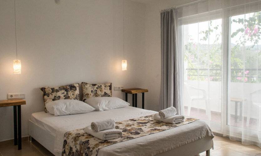 Hotel Pataros