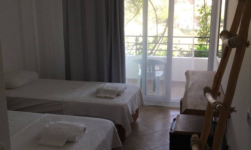 Hotel Pataros