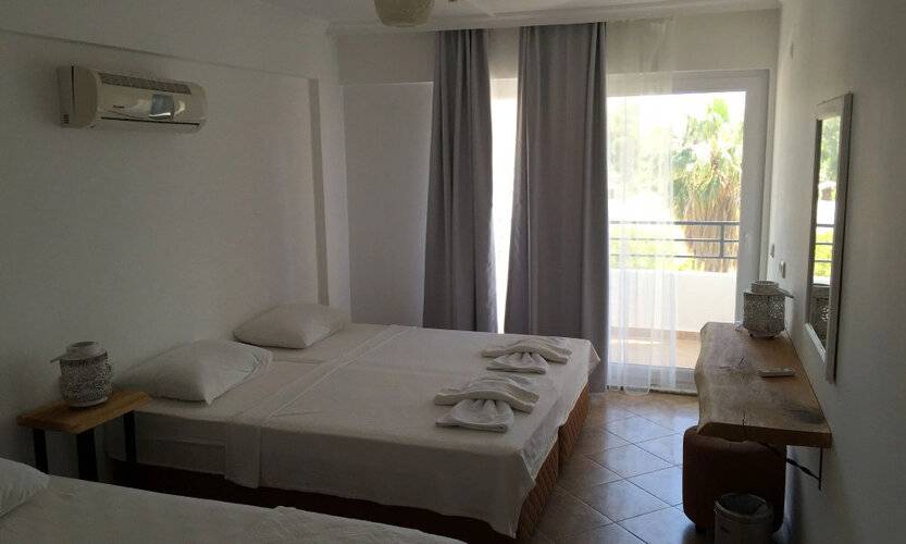 Hotel Pataros