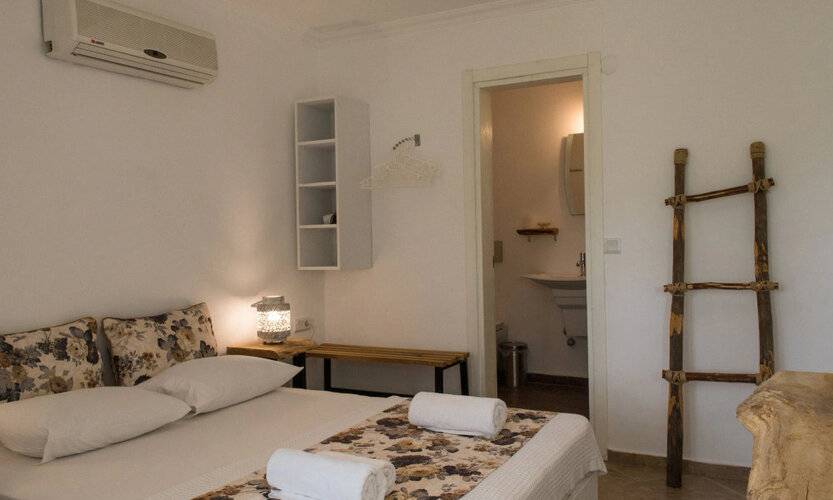 Hotel Pataros