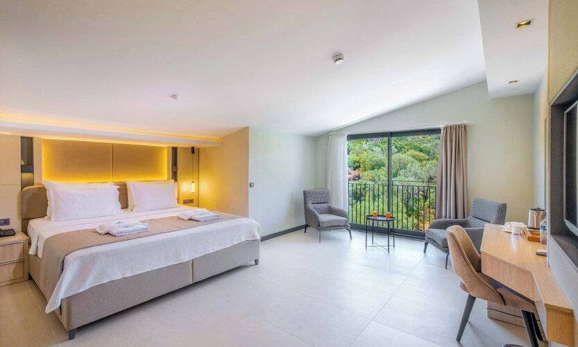 Seatown Hotel