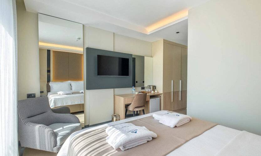 Seatown Hotel