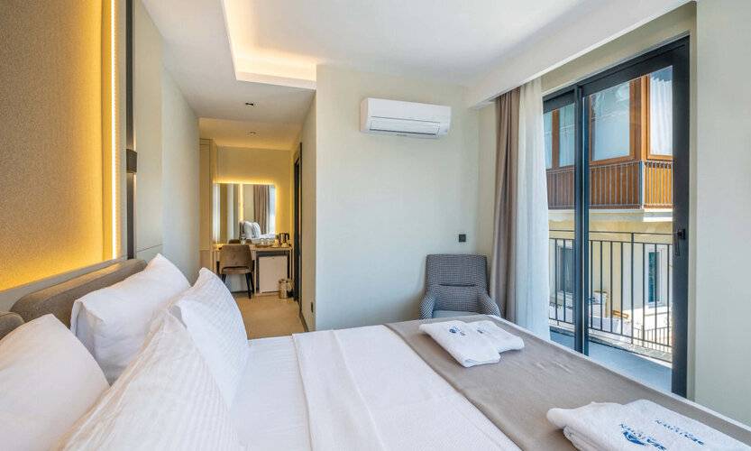 Seatown Hotel