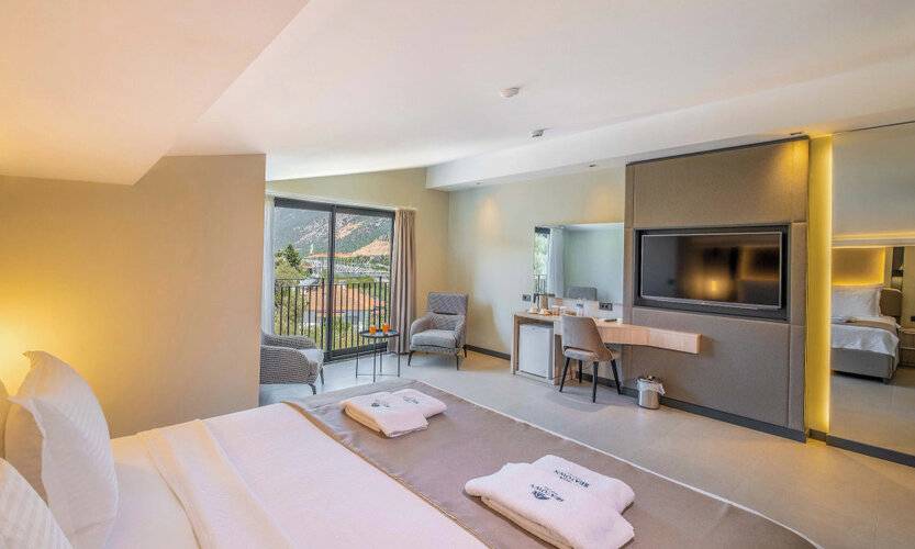 Seatown Hotel
