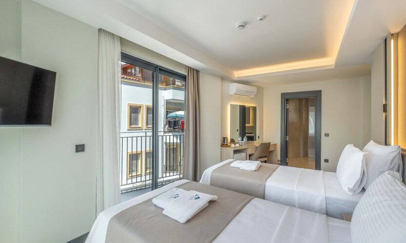 Seatown Hotel