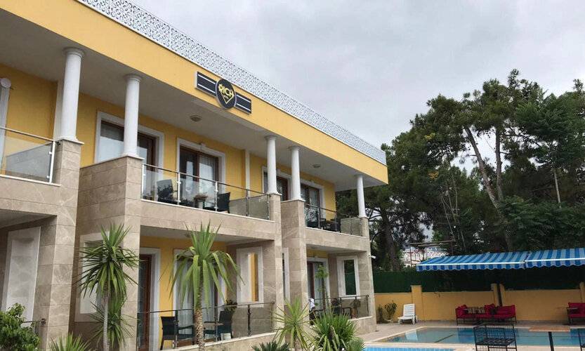 Kemer Rich Suit Hotel
