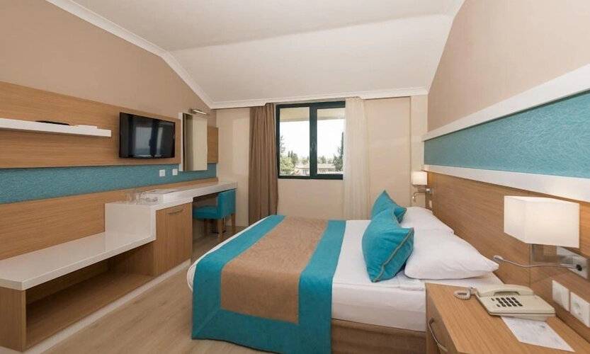 Sandy Beach Hotel