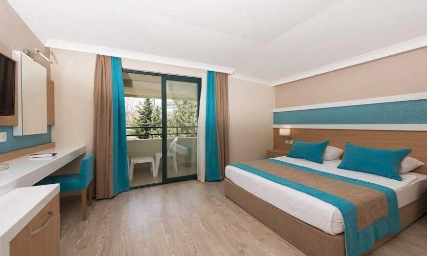 Sandy Beach Hotel