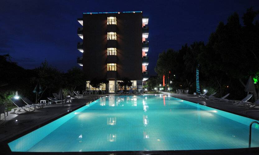 Melis Hotel