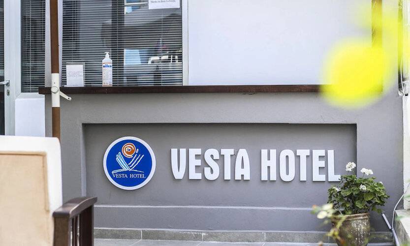 Vesta Hotel