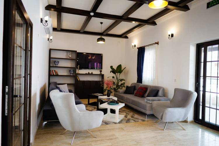 Villa Hania