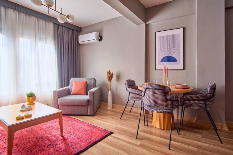 Отель Taks-Inn Suites