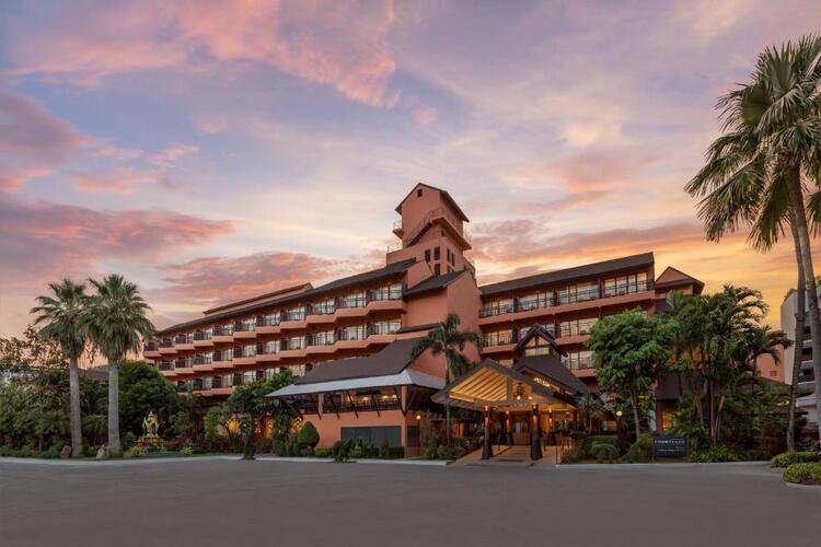 Courtyard By Marriott Phuket, Patong Beach Resort