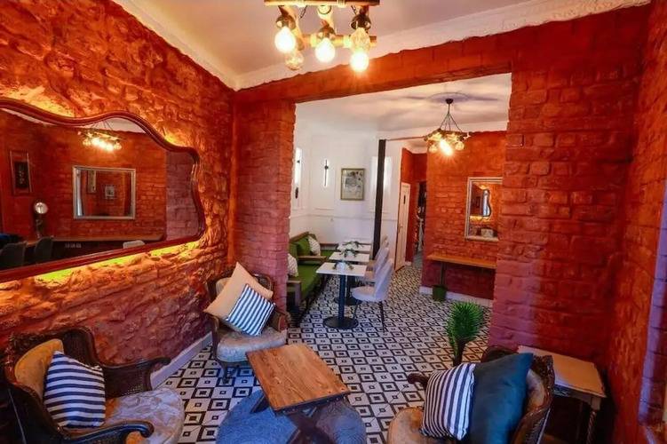 St. Moscow Taksim By Emmy