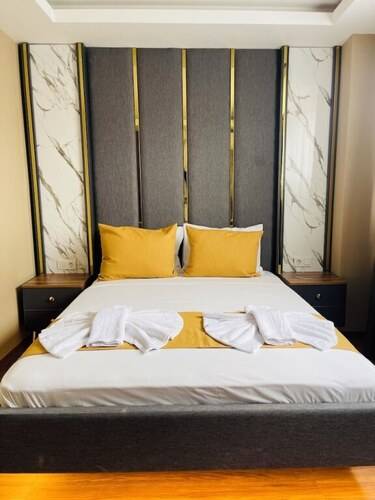 Meridiani Taksim Hotel