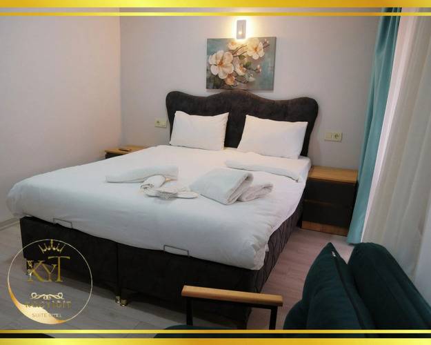 Отель Kocyigit Suite